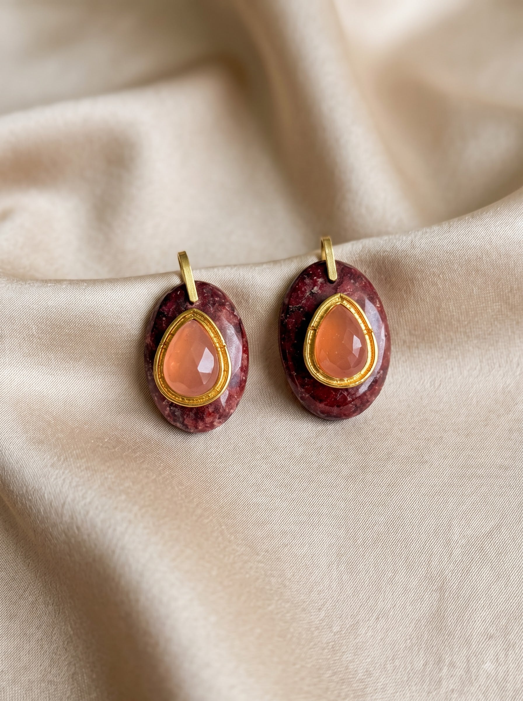 oval shape semi precious real stones with 18K gold plating 30mm