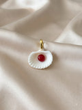 shell pendent 18 gold filled with ruby 5mm